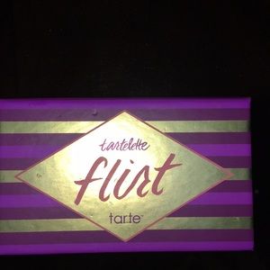 Flirt tarte eyeshadow palette